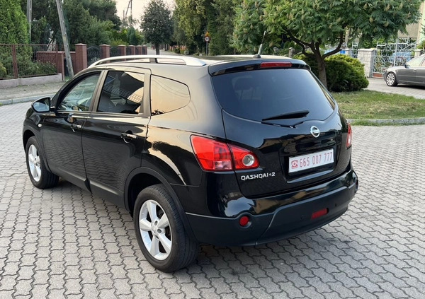 Nissan Qashqai+2 cena 29900 przebieg: 215000, rok produkcji 2009 z Sandomierz małe 232